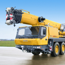 Gruas todo o terreno